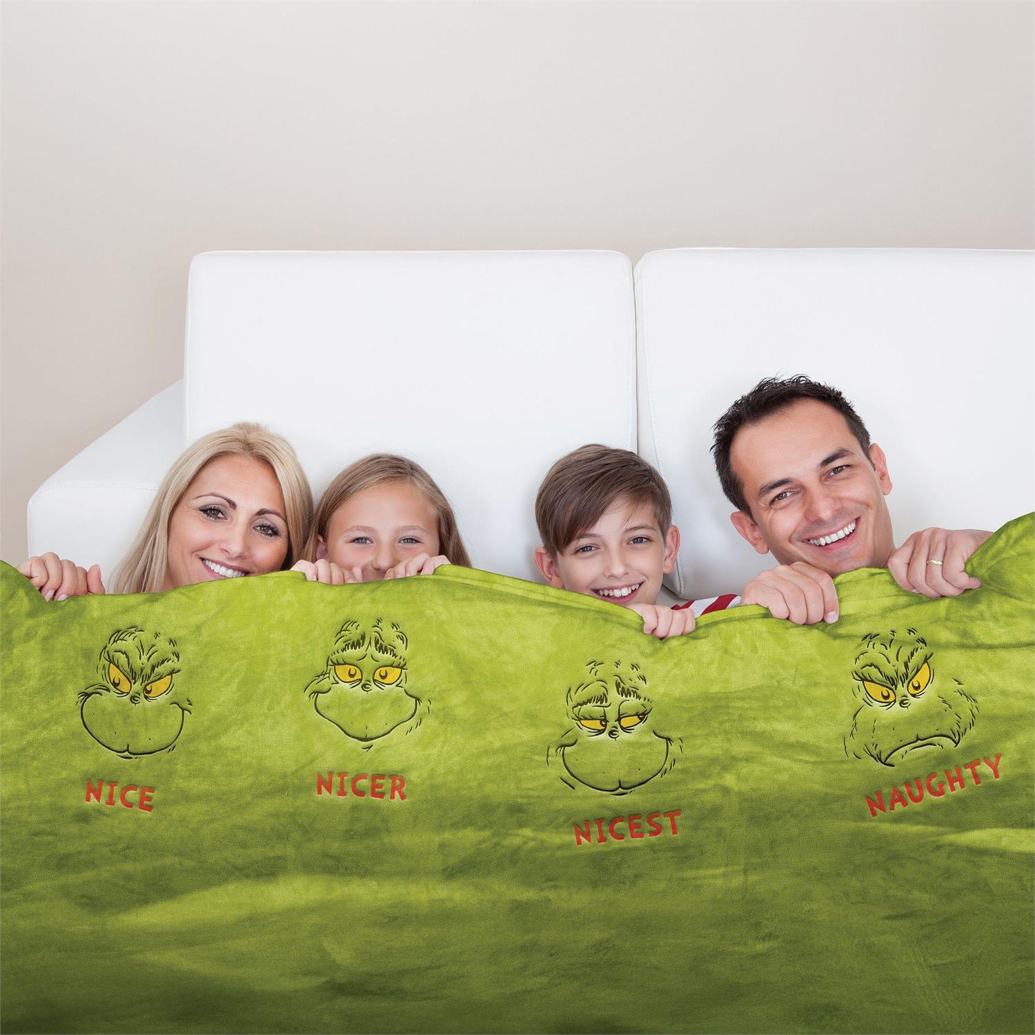 SNOWP GRINCH FAMILY SNOWTHROW