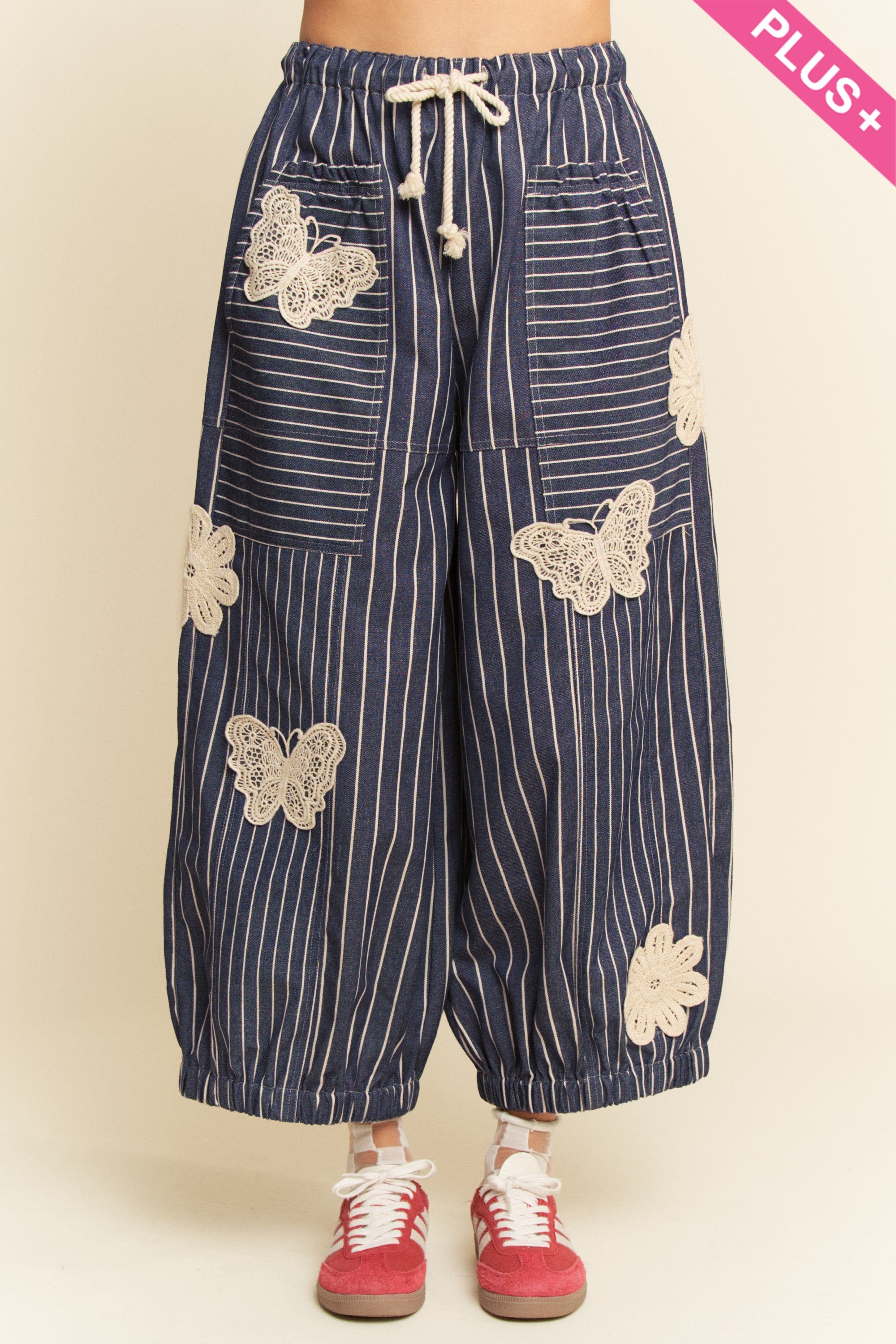Crochet Applique Striped Barrel Pants - Plus - The Bronze Butterfly