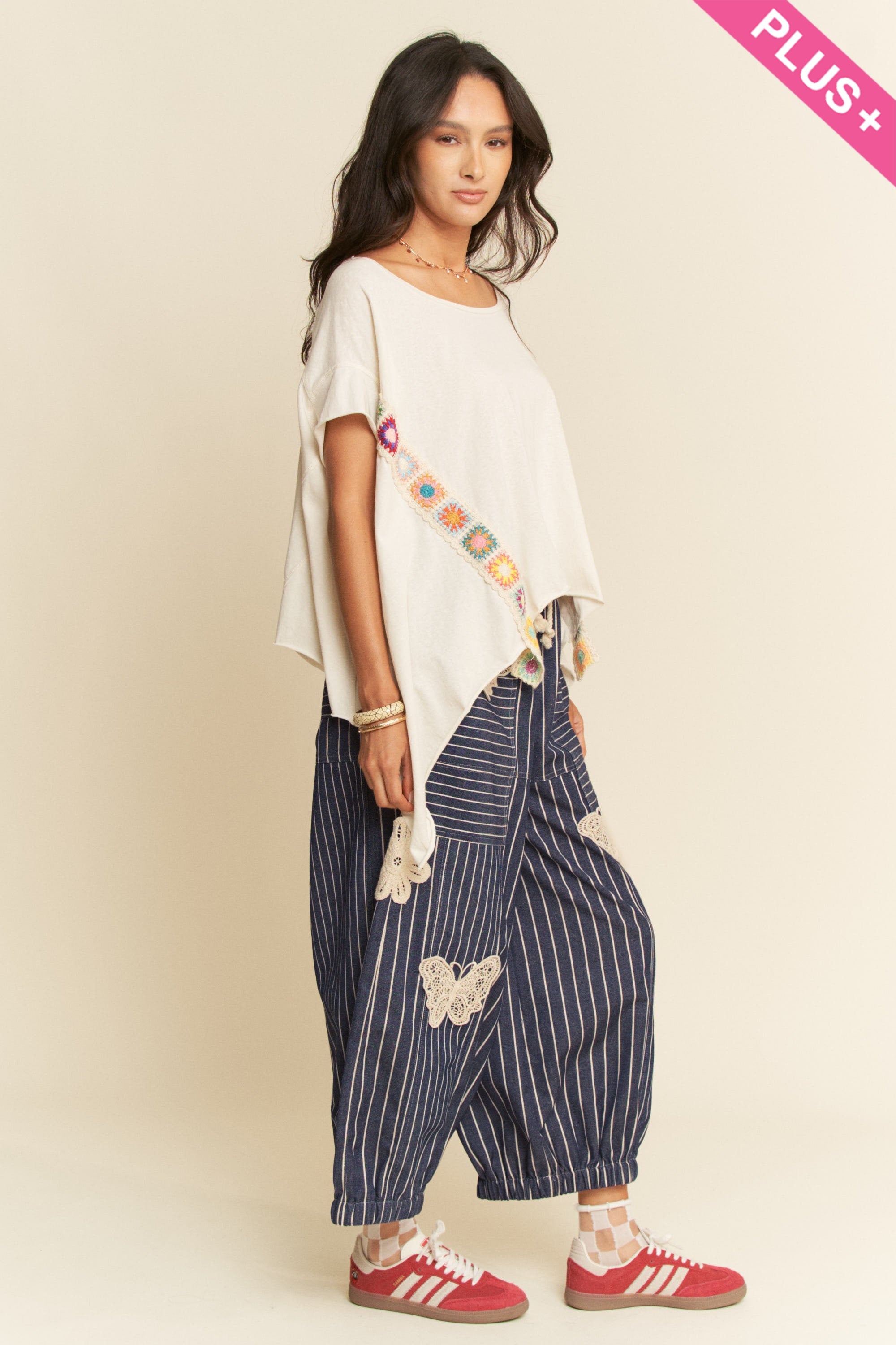 Crochet Applique Striped Barrel Pants - Plus - The Bronze Butterfly