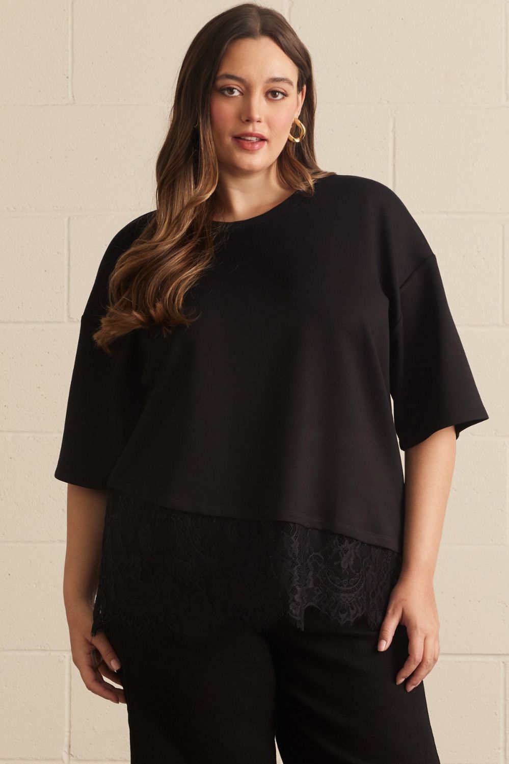 Entro Eyelash Lace Hem Knit Tunic Top - The Bronze Butterfly