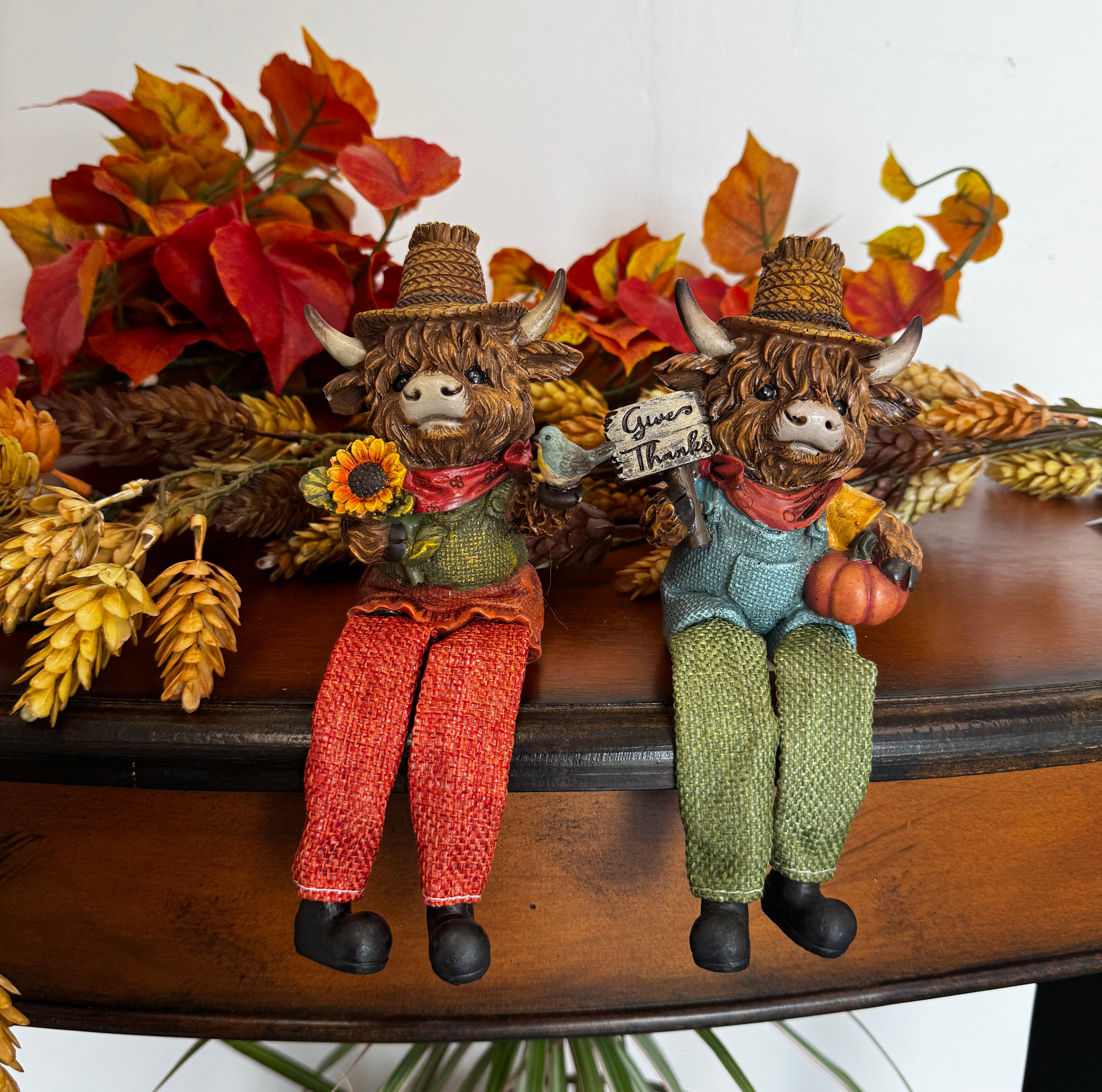 Resin Harvest Highland Cow Shelf Sitter