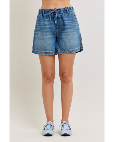  Judy Blue Featherweight Baggy Shorts | High Waist | The Bronze Butterfly