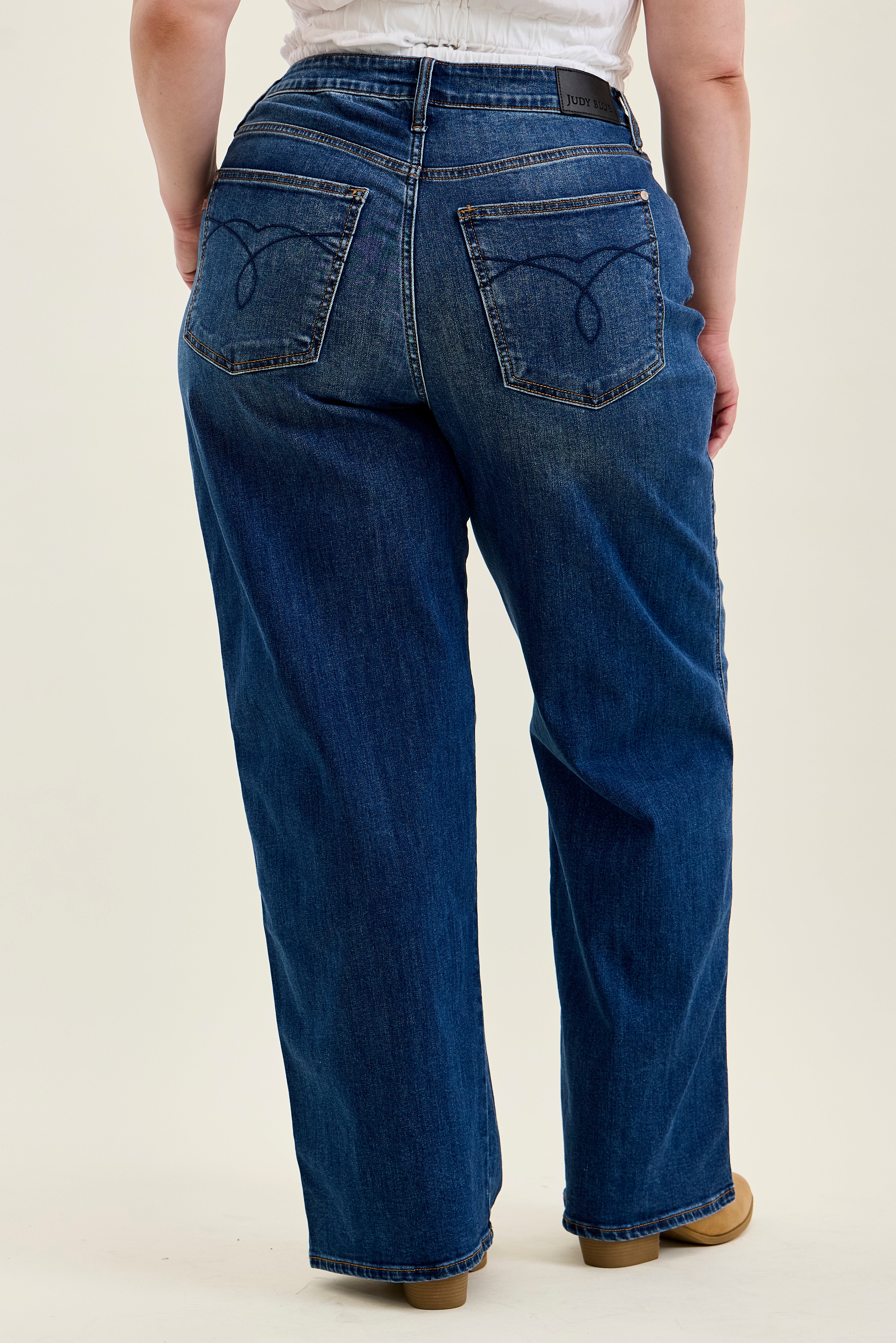 Judy Blue Wilhelmina Baggy Jeans | Plus The Bronze Butterfly