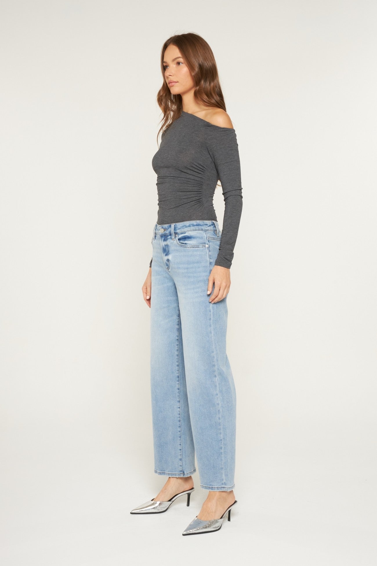 Mid Rise Loose Fit Straight Jeans | Mica Denim - The Bronze Butterfly