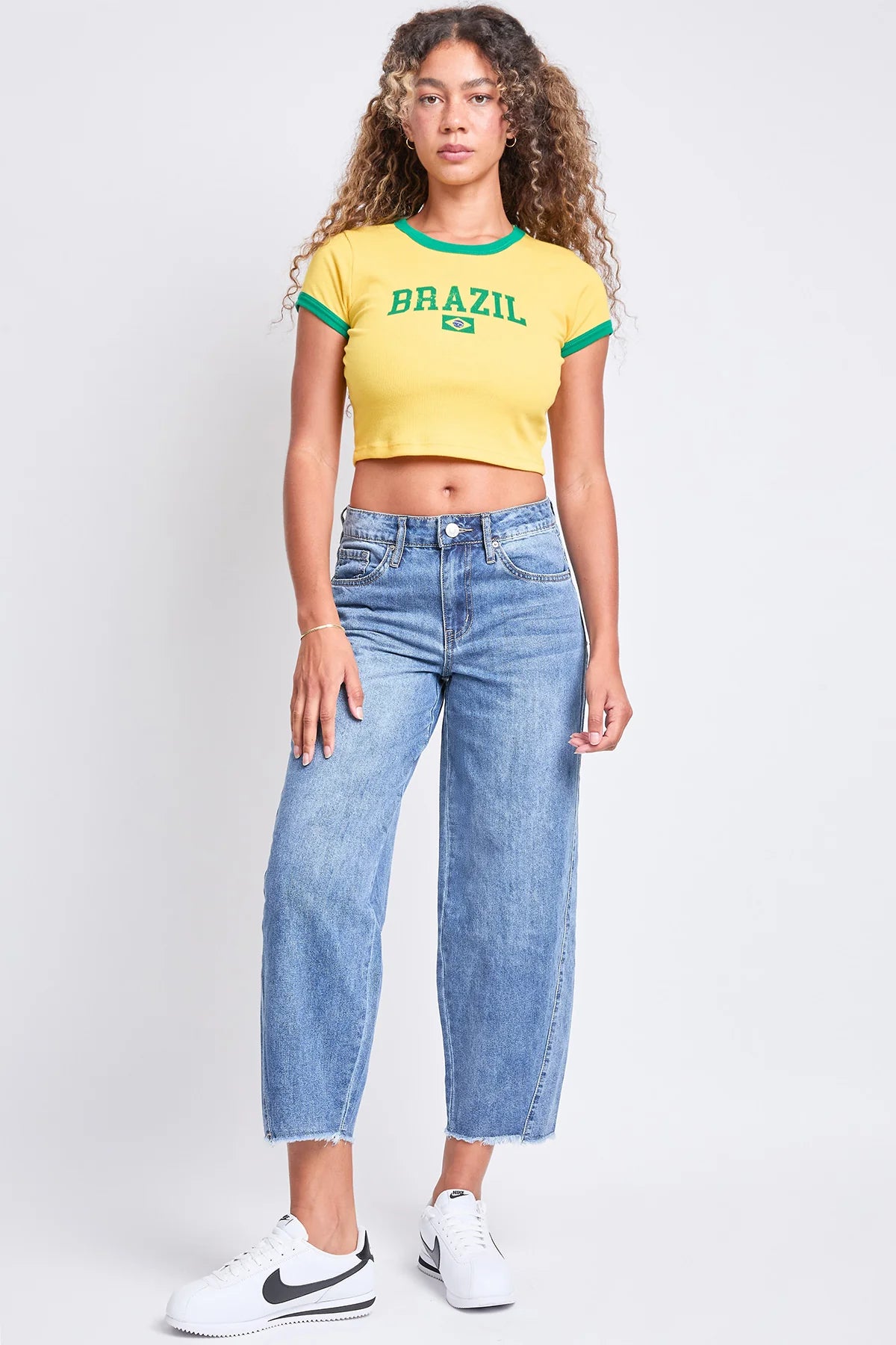 Baggy Cropped Frayed Barrel Jeans