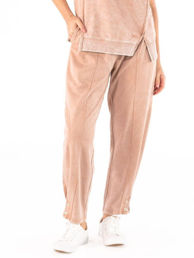 Simply Southern Mineral Wash Balloon Pant in Fawn - The Bronze Butterfly