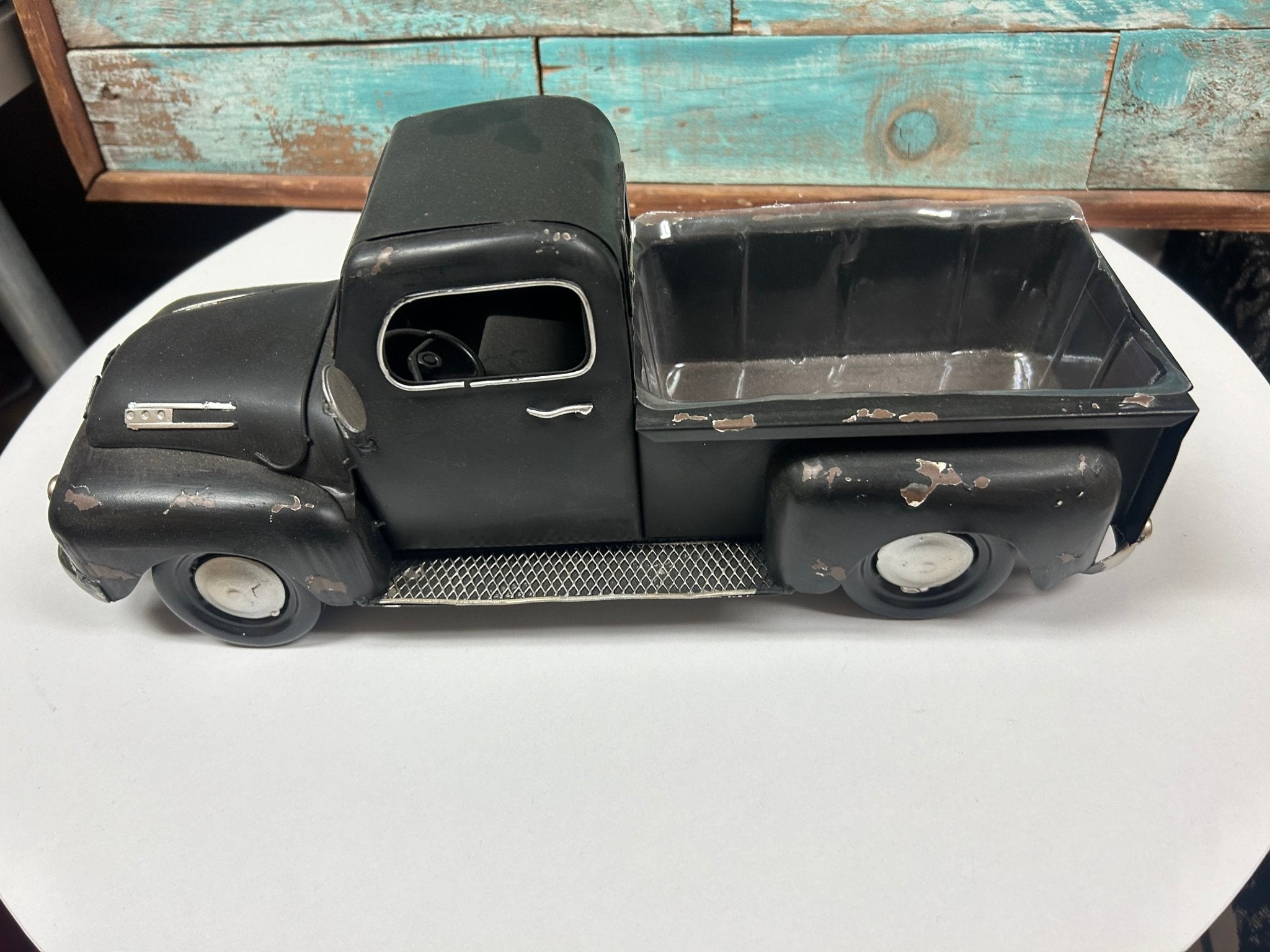 Black Truck Planter - The Bronze Butterfly