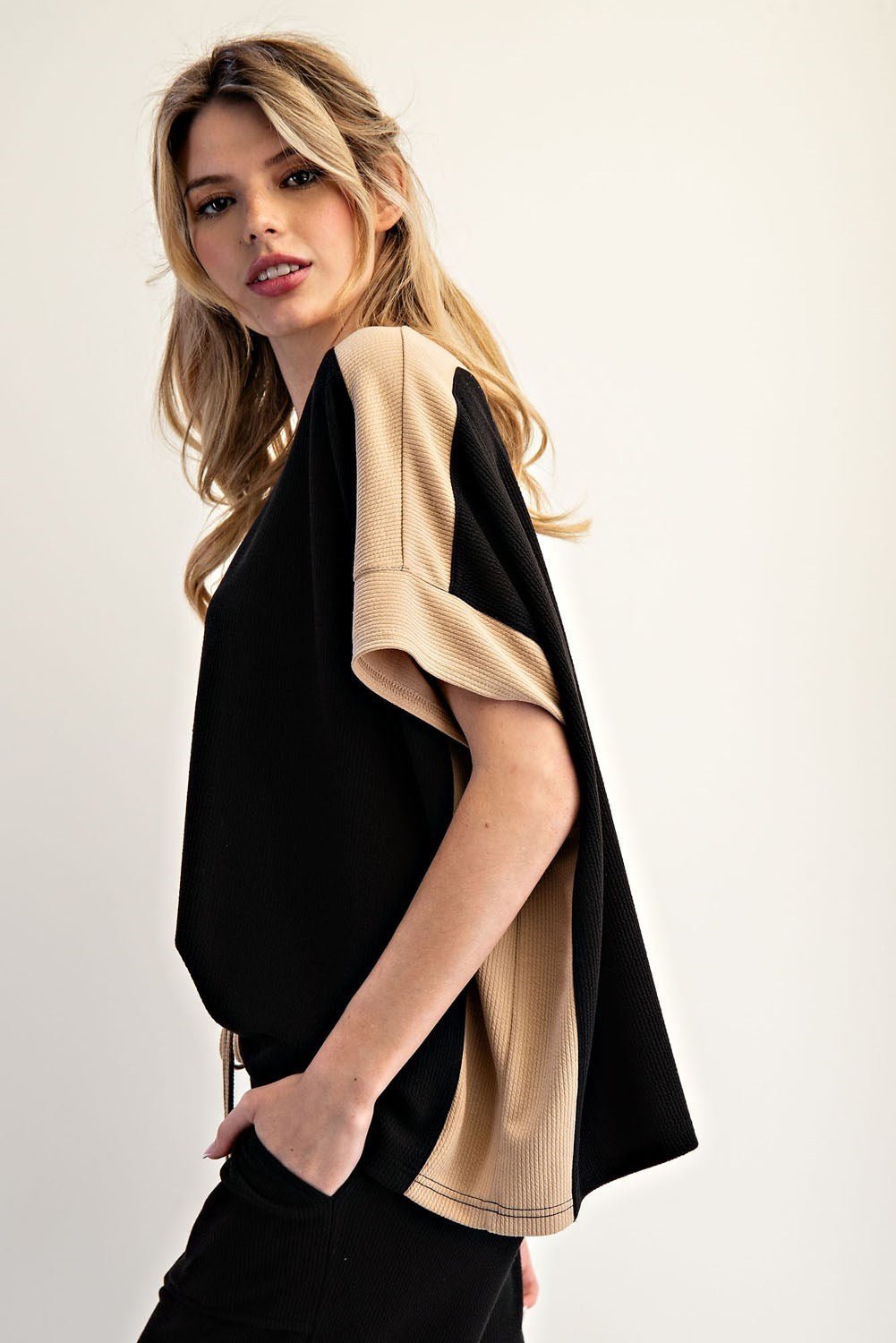 Color Block Short Sleeve Top - The Bronze Butterfly