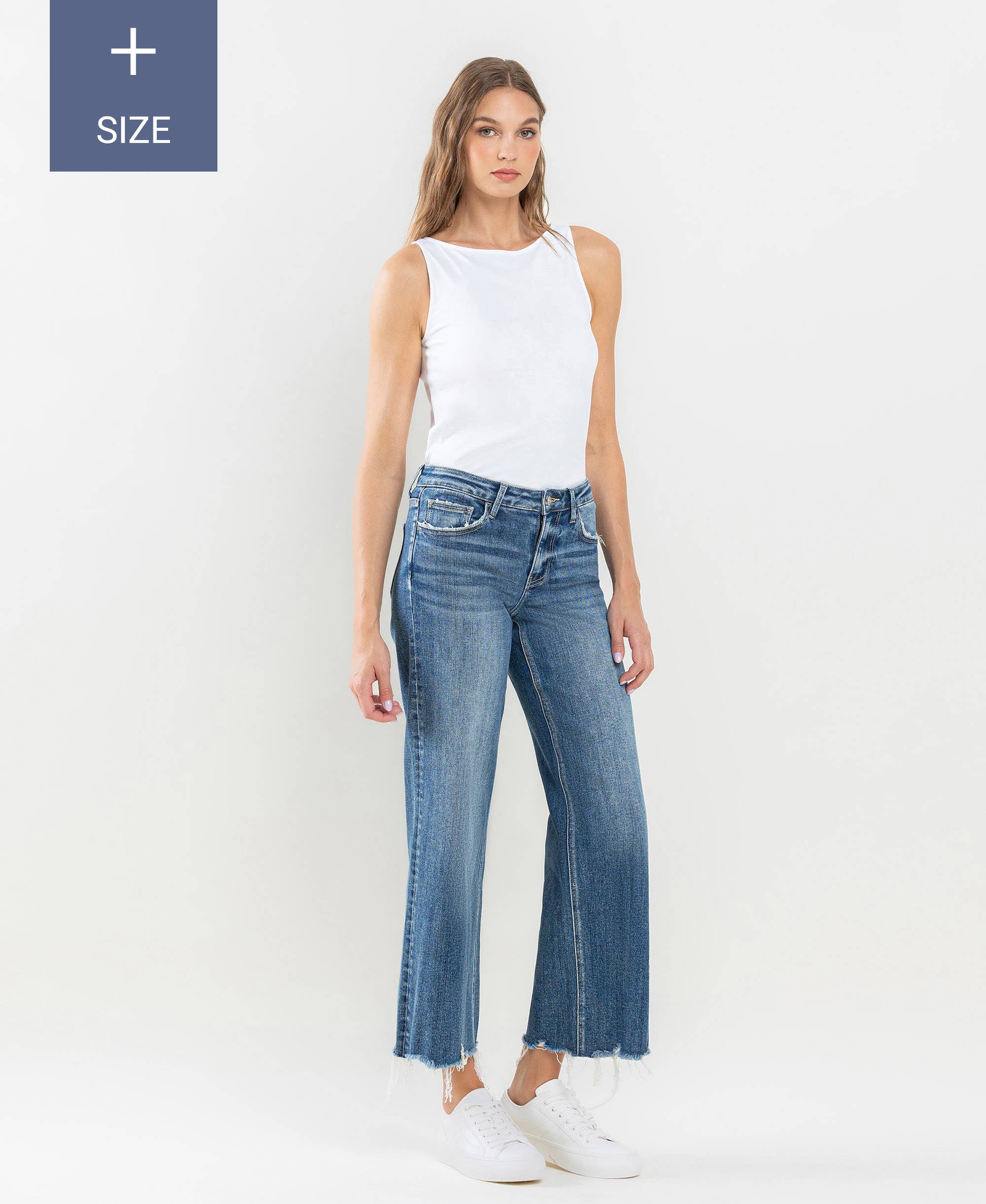 PLUS SIZE MID RISE RAW HEM WIDE LEG JEANS