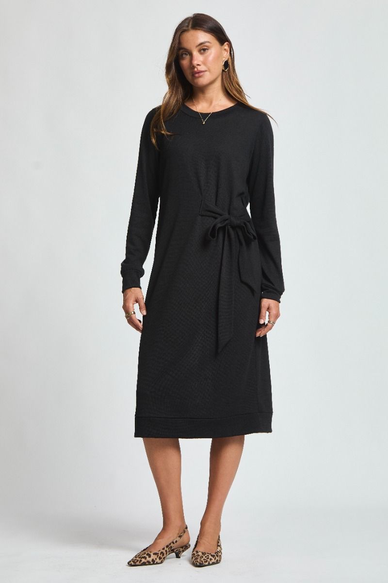 Dear Scarlett Timeless Travel Dress - The Bronze Butterfly