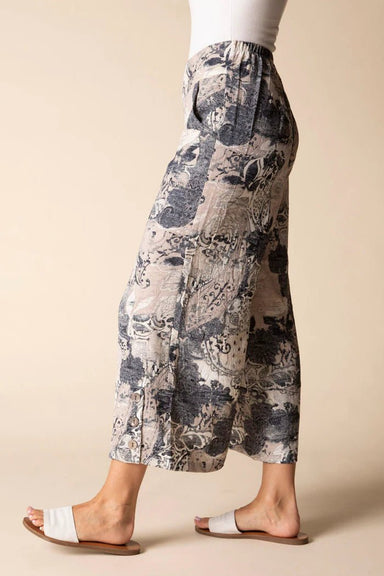 Destination Unknown Button Hem Crop Pant - The Bronze Butterfly