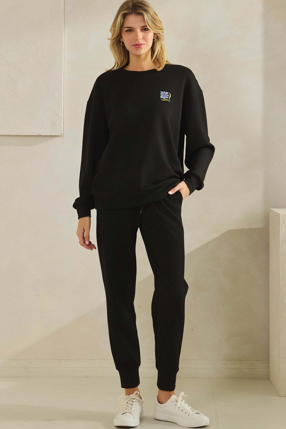 Do Not Worry Ultra Comfy Pullover Sweatshirt - The Bronze Butterfly