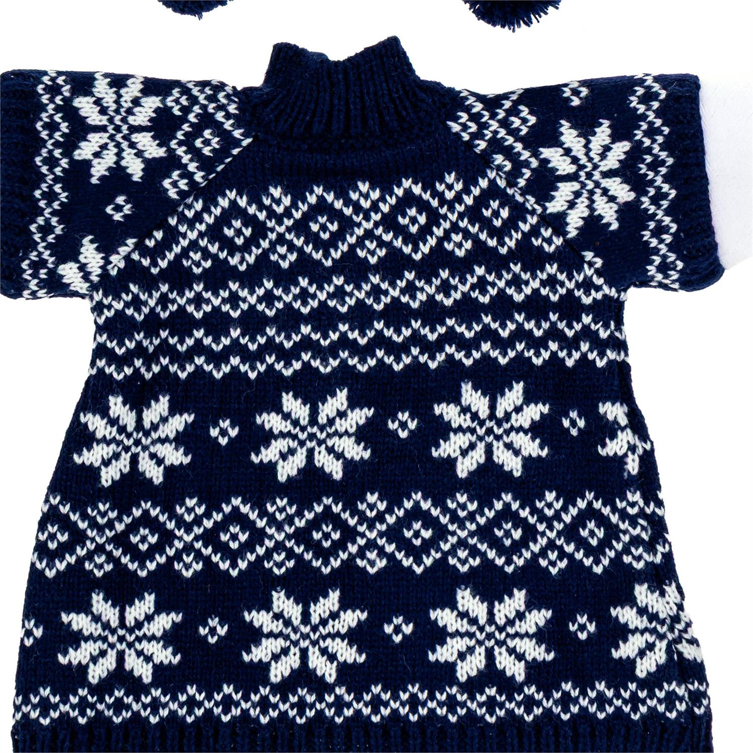 Giddy the Goose Sweater Outfit - The Bronze Butterfly