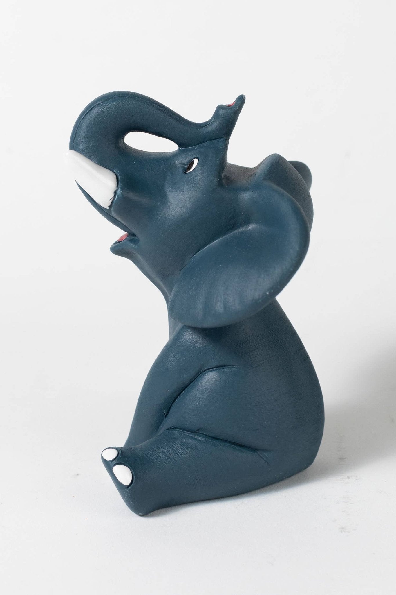 Happy Elephant Eyeglass Holder - The Bronze Butterfly