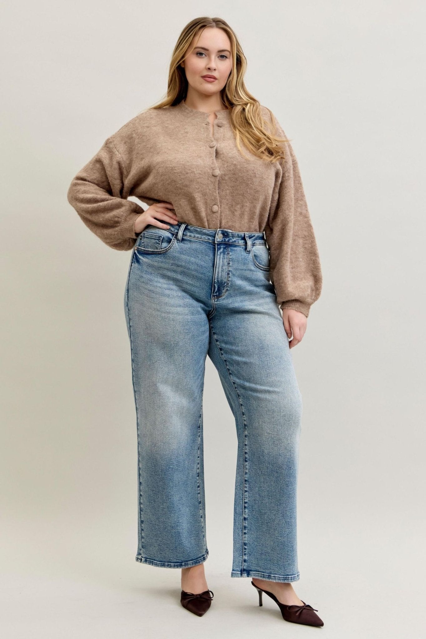 Judy Blue High Waist Wilhemina Light Vintage Wash Plus Size - The Bronze Butterfly