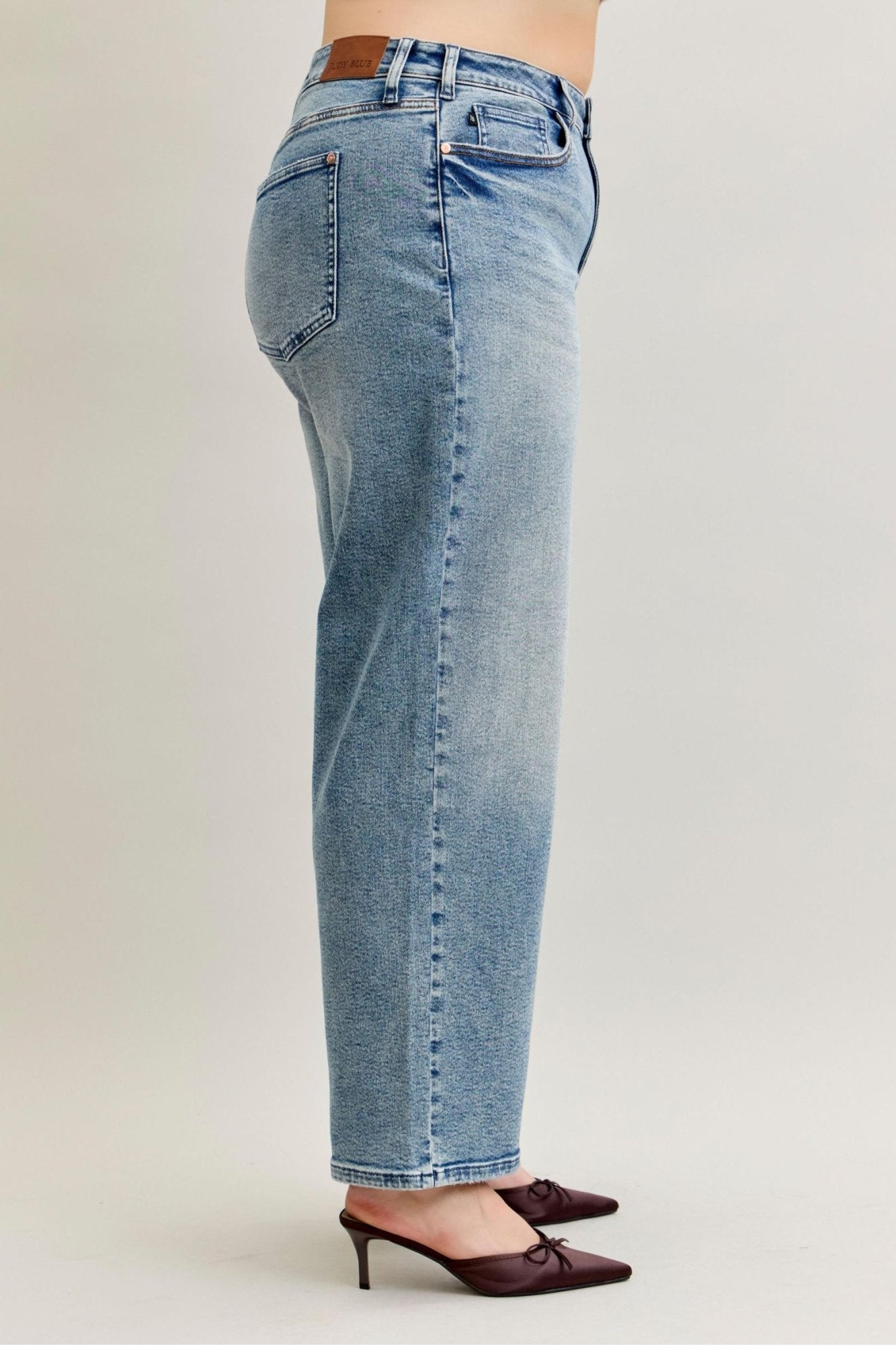 Judy Blue High Waist Wilhemina Light Vintage Wash Plus Size - The Bronze Butterfly