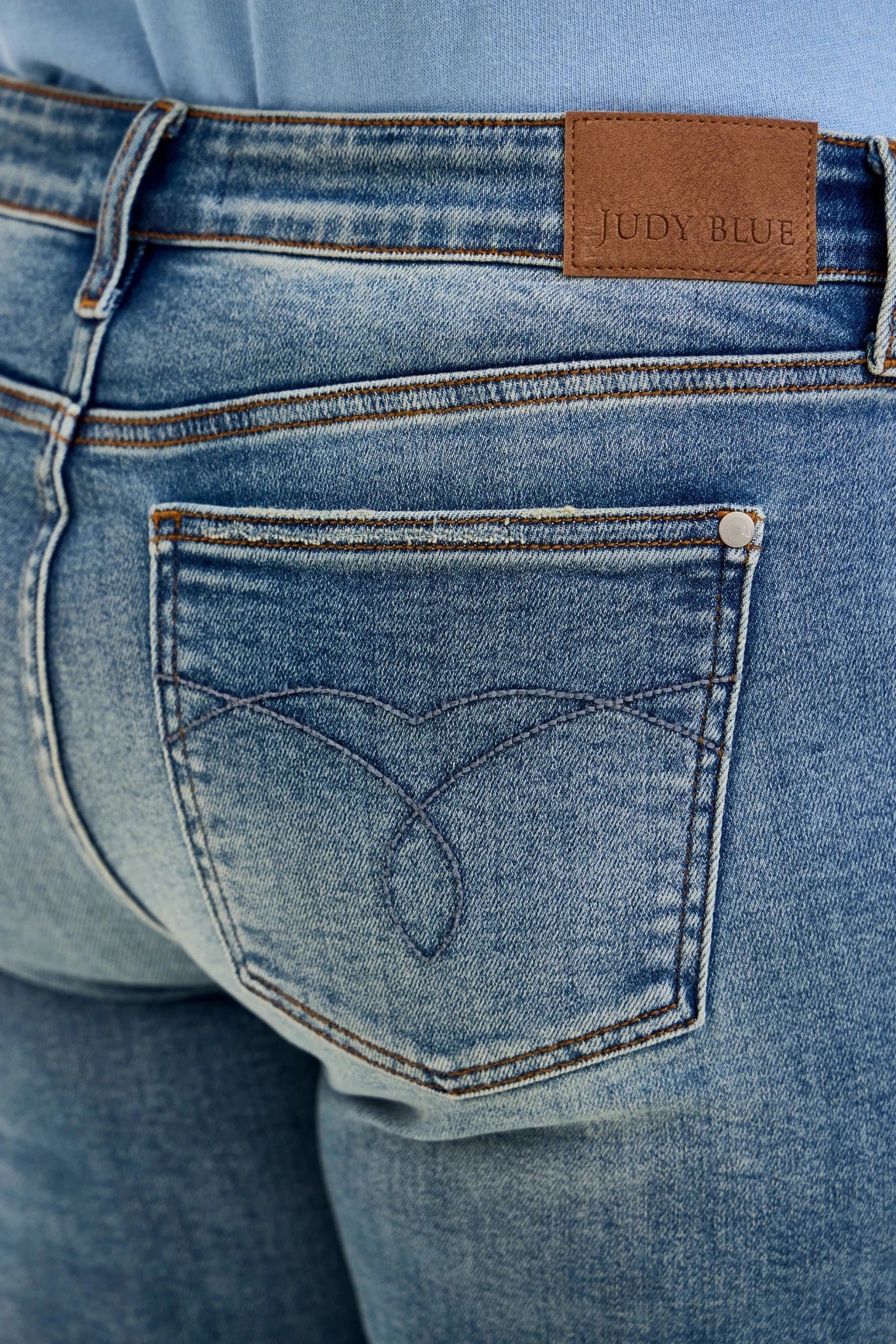 Judy Blue Low Rise Bootcut Jeans Plus Size | Genie Blue Wash | The Bronze Butterfly - The Bronze Butterfly