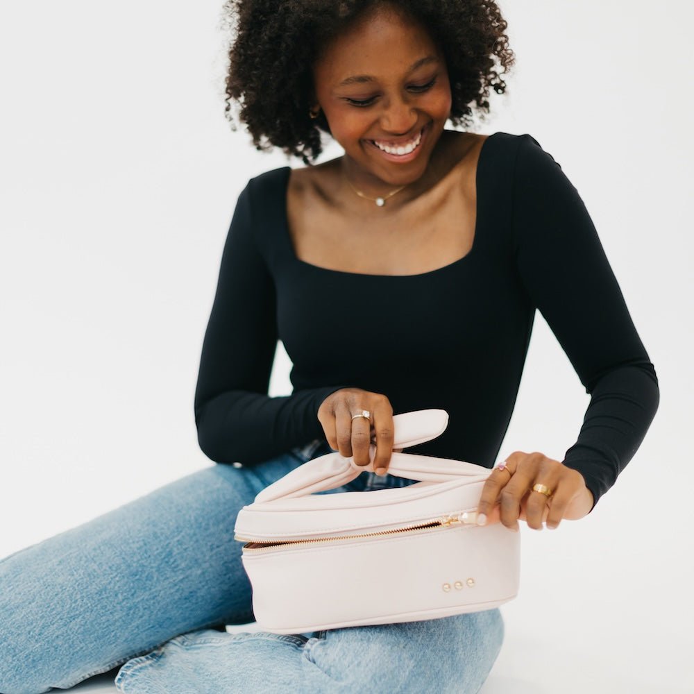 Madelyn Bow Makeup Bag - The Bronze Butterfly