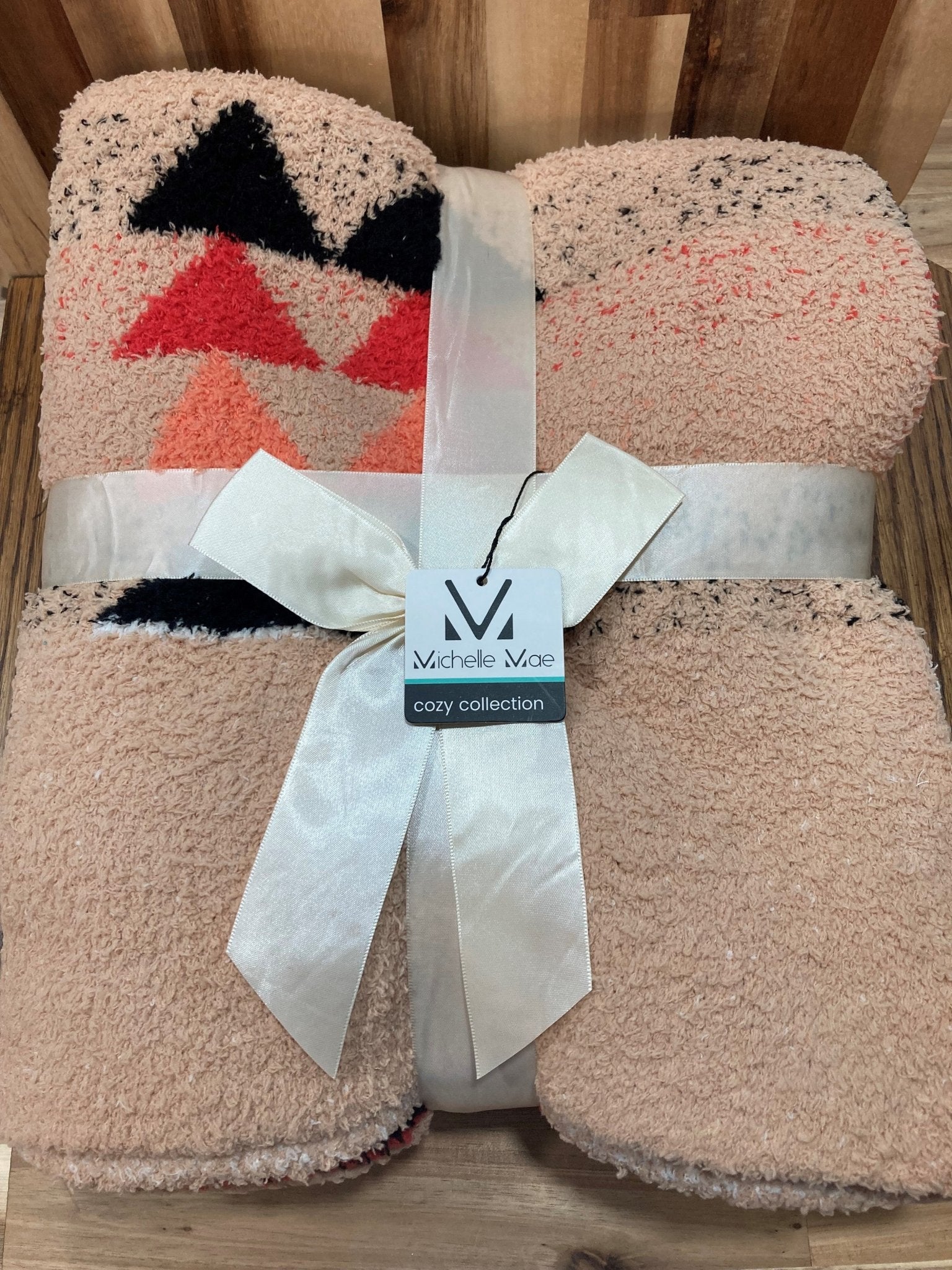 MichelleMae Plush and Fuzzy Blanket - The Bronze Butterfly