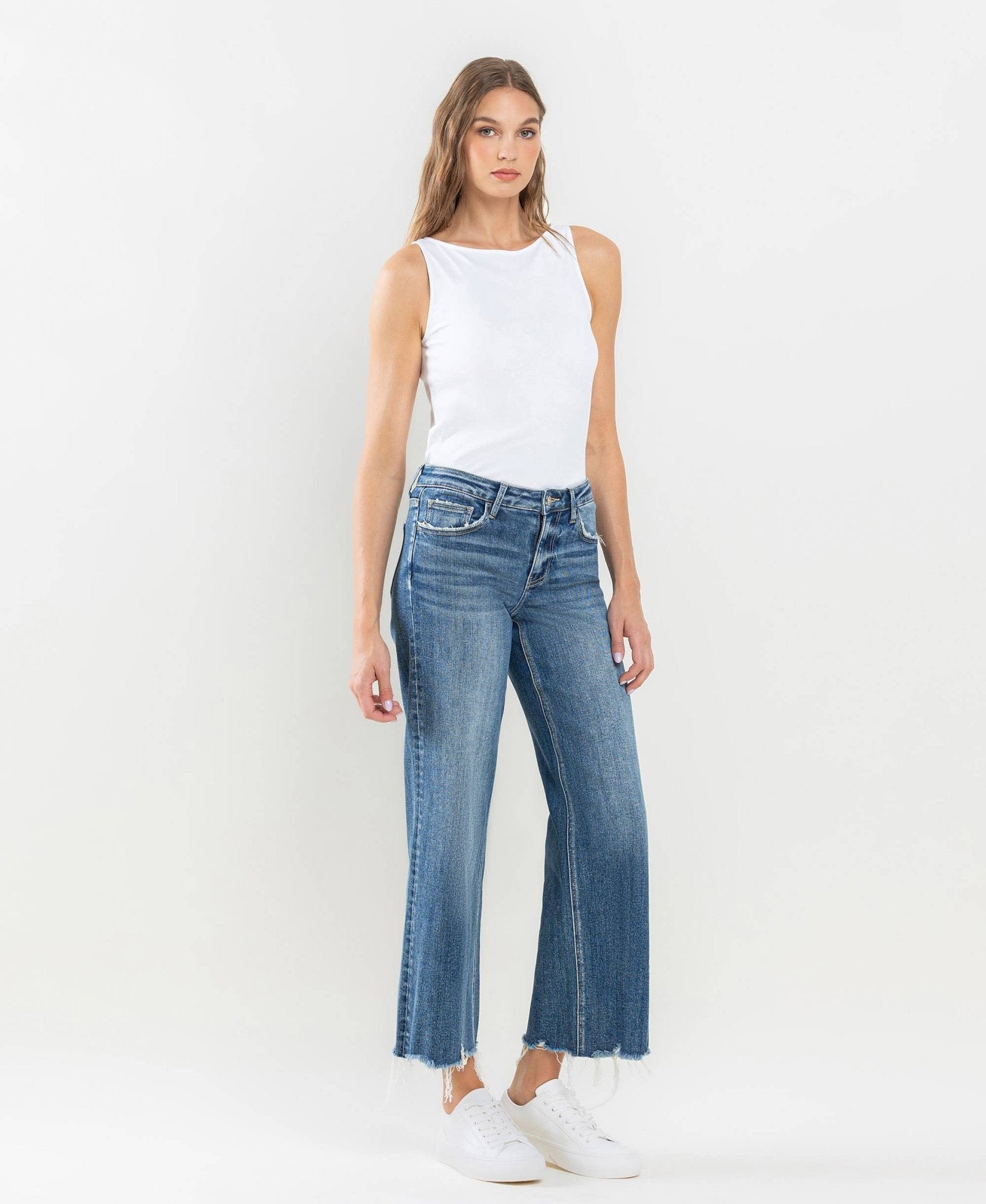MID RISE RAW HEM WIDE LEG JEANS - The Bronze Butterfly