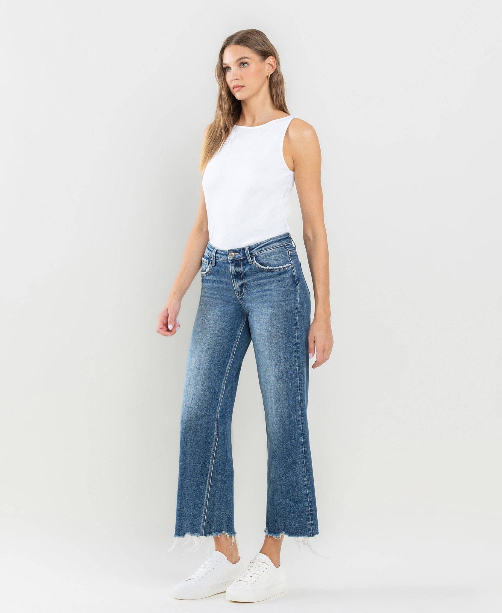 MID RISE RAW HEM WIDE LEG JEANS - The Bronze Butterfly