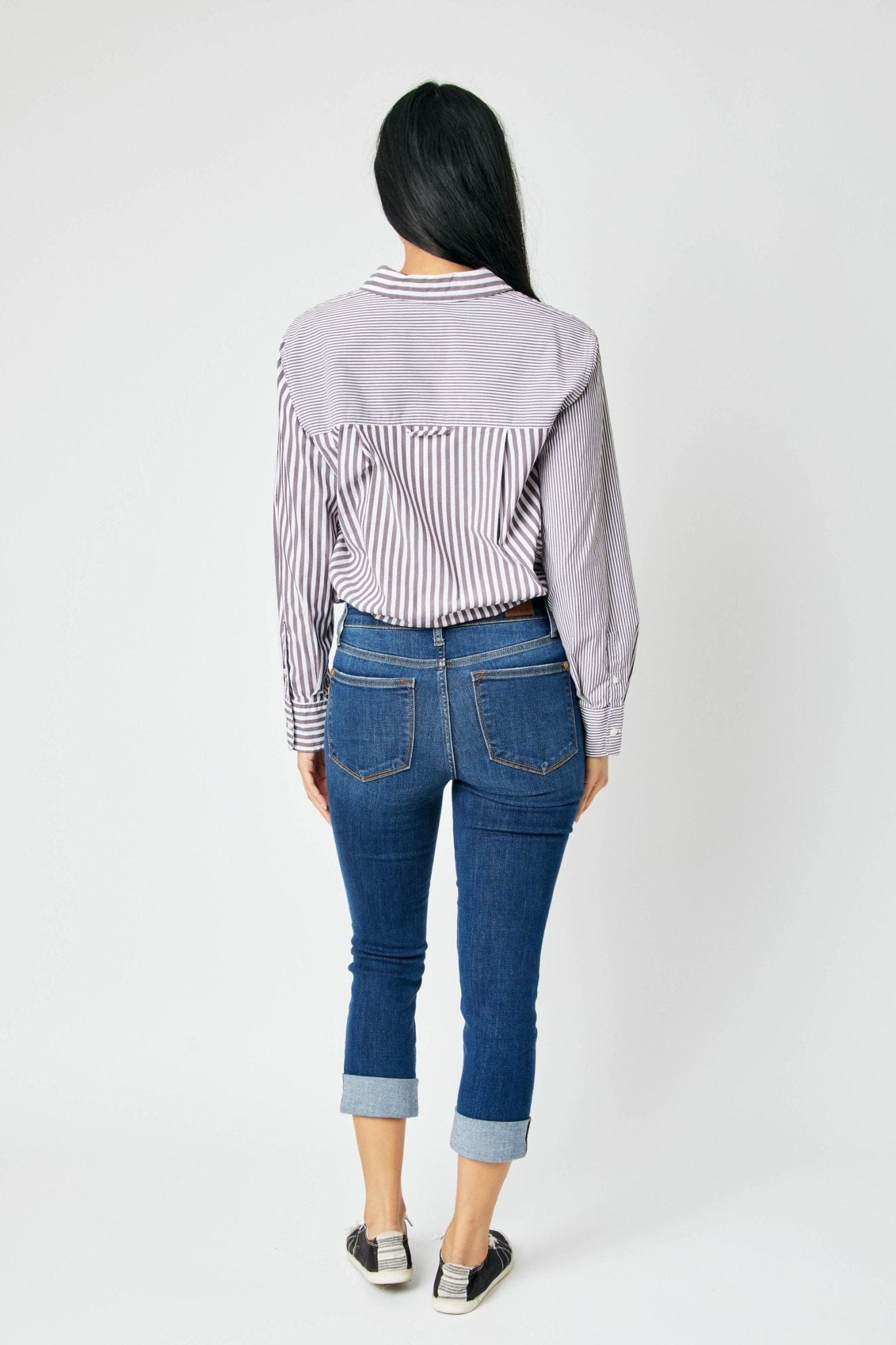 Mid Rise Vintage Cuffed Capri - The Bronze Butterfly