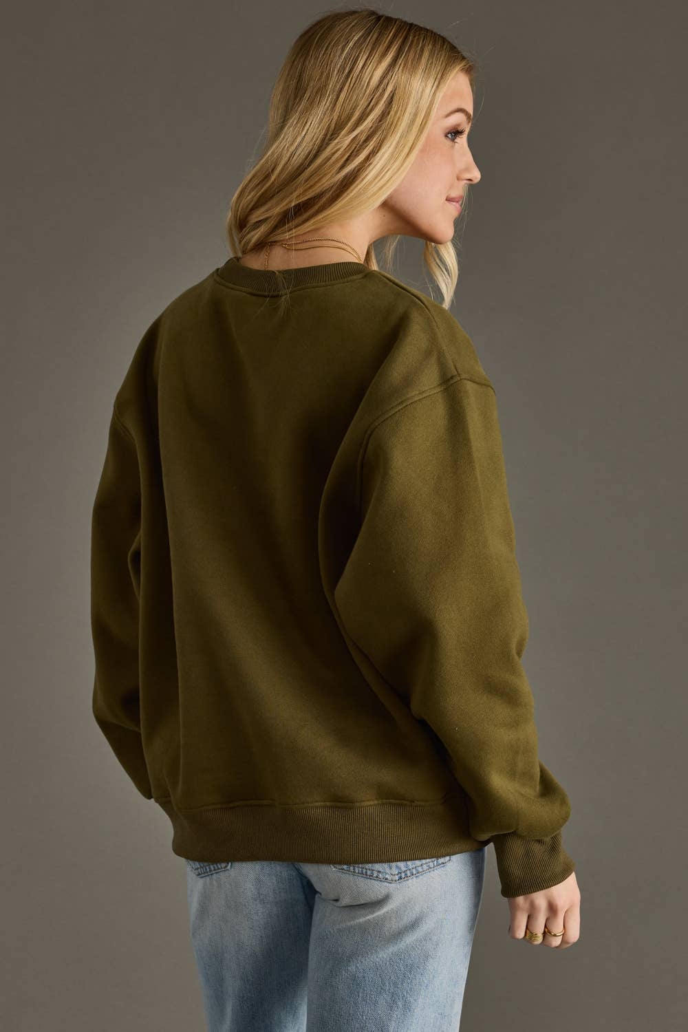 Olive On Mountain Time Sweatshirt - The Bronze Butterfly