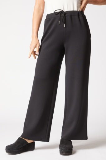 PASSPORT KNIT TRAVEL PANT - The Bronze Butterfly