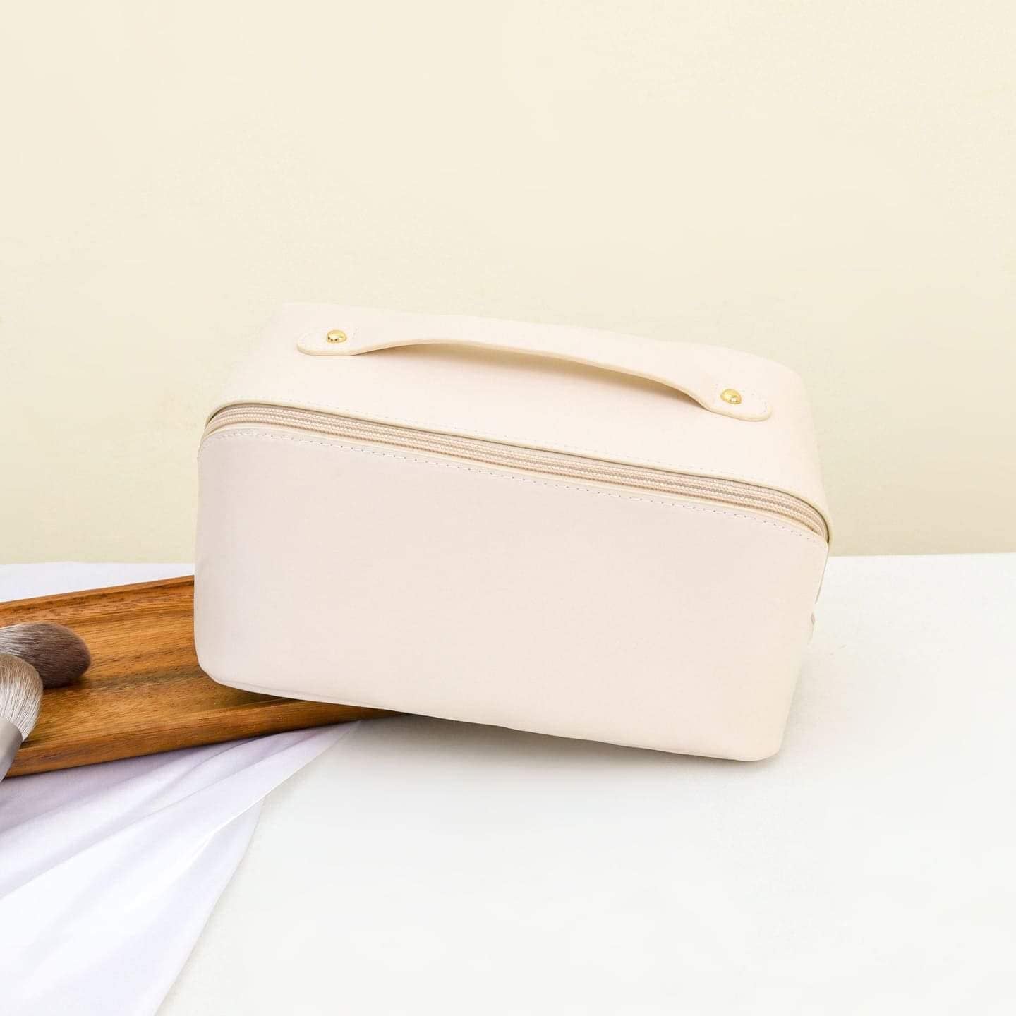 Perfect Travel Bag - The Bronze Butterfly