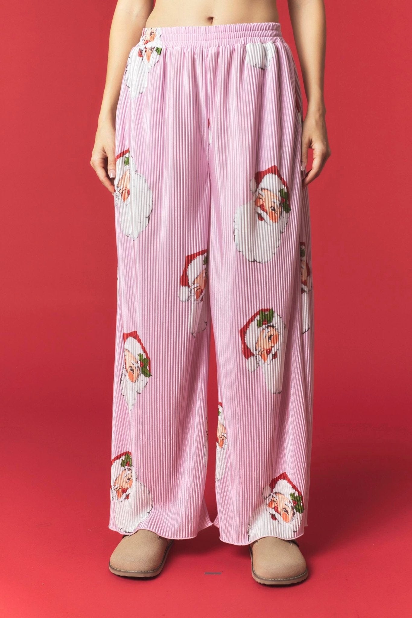 Pink Santa Print Plissé Pajama Set - The Bronze Butterfly