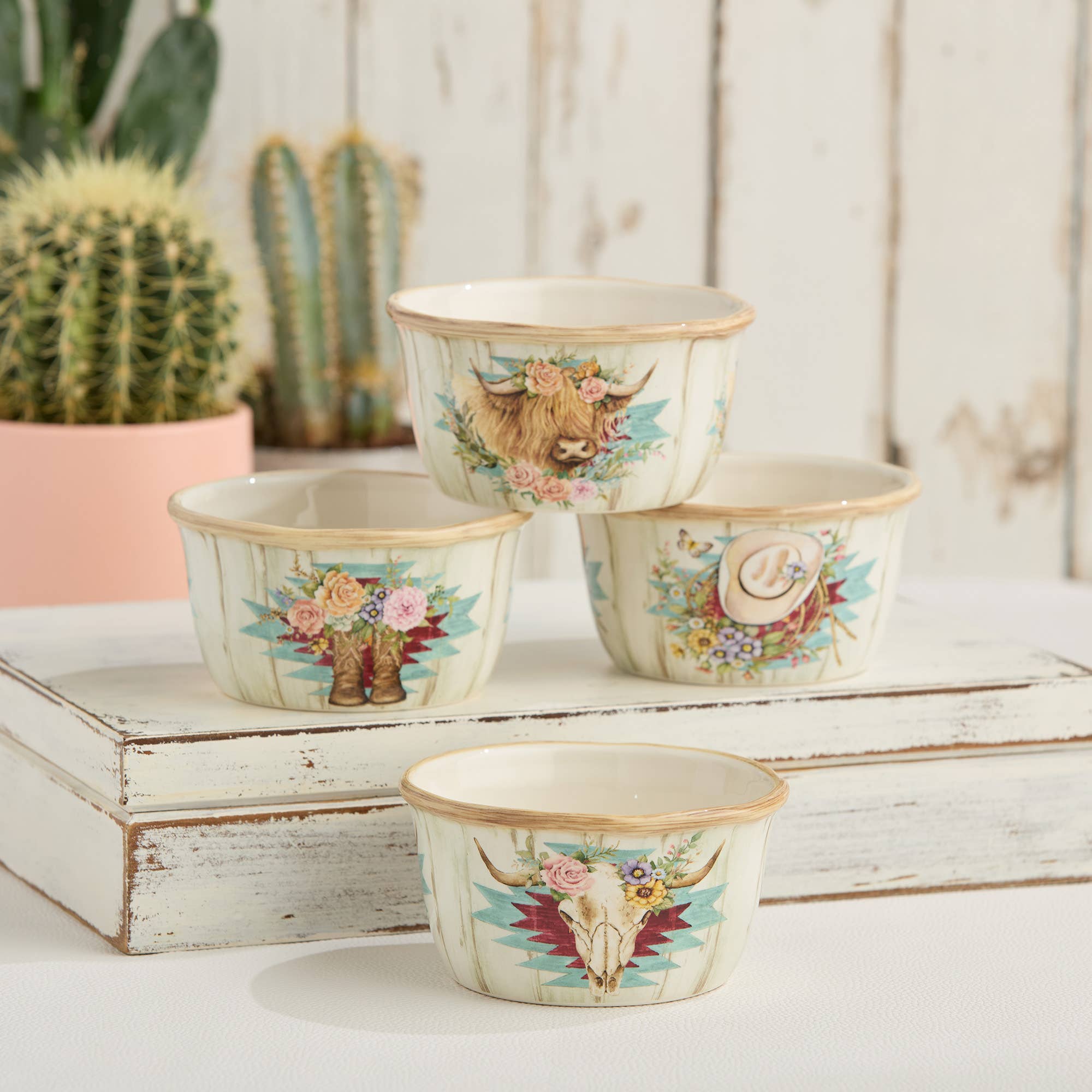 Rosewood Ranch Ice Cream Bowl 5.25" x 3" - The Bronze Butterfly