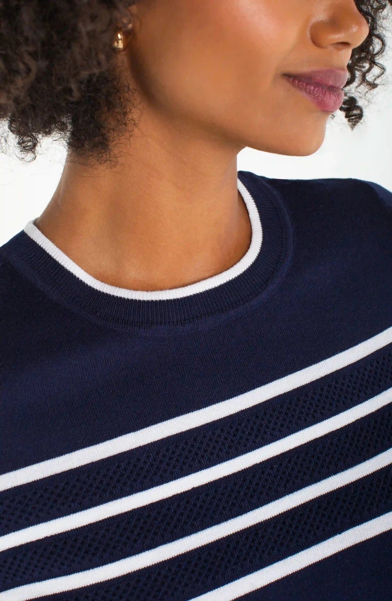 Short Sleeve Crew Neck Sweater - The Bronze Butterfly