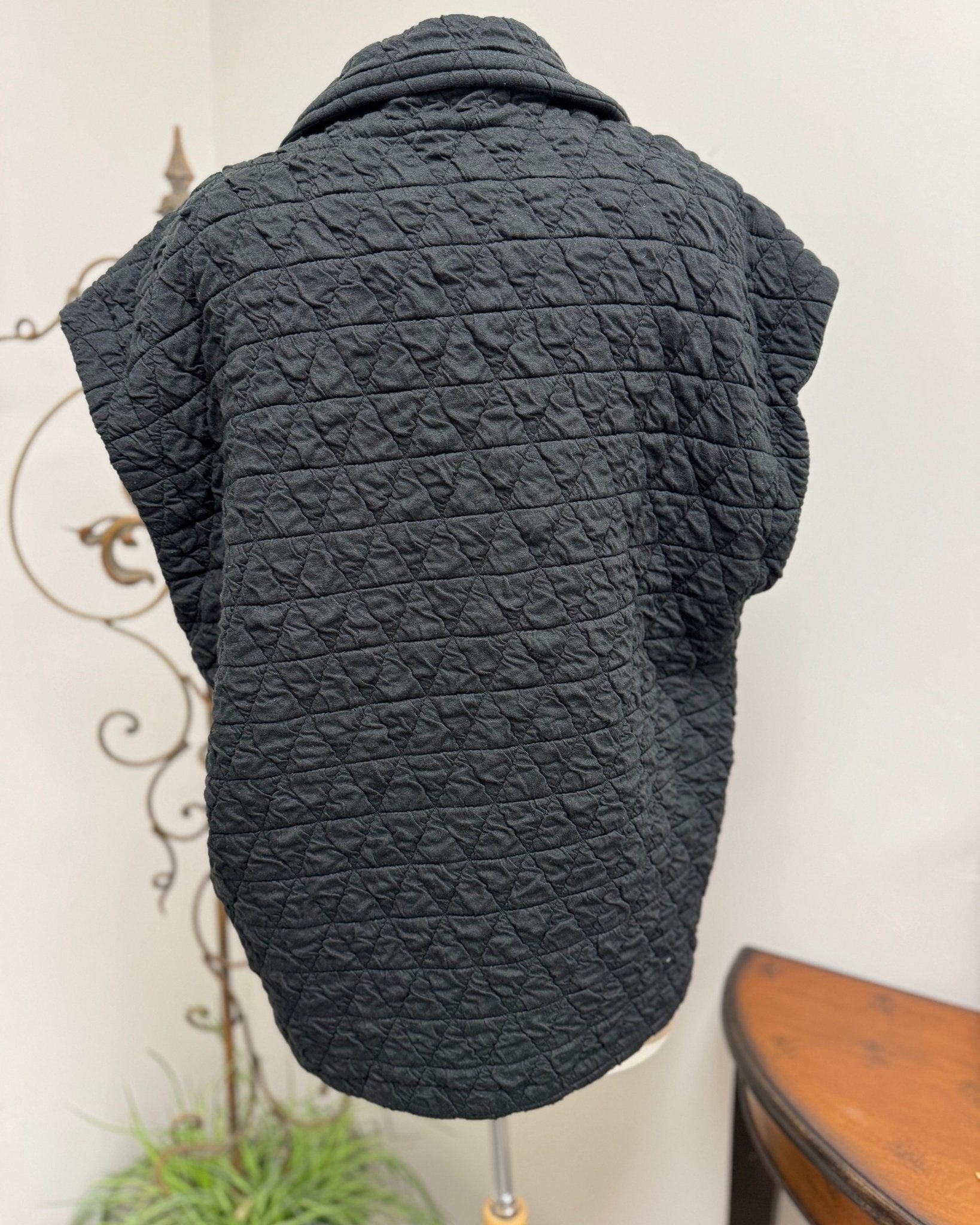 Soft Quilted Vest by Entro - The Bronze Butterfly