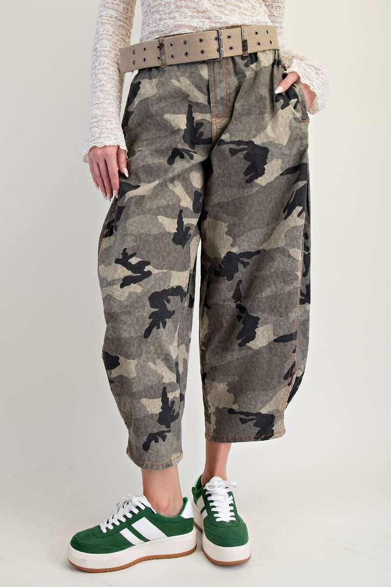 WASHED CAMO TWILL BARREL PANTS - The Bronze Butterfly