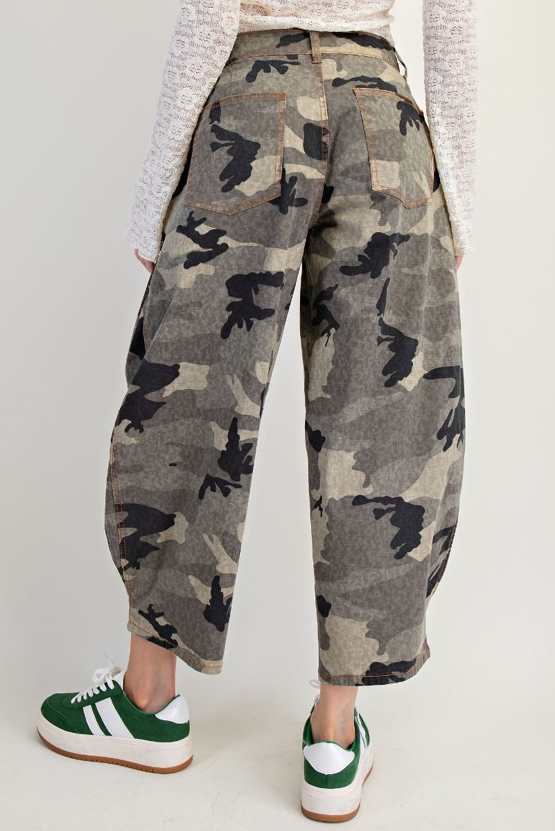 WASHED CAMO TWILL BARREL PANTS - The Bronze Butterfly