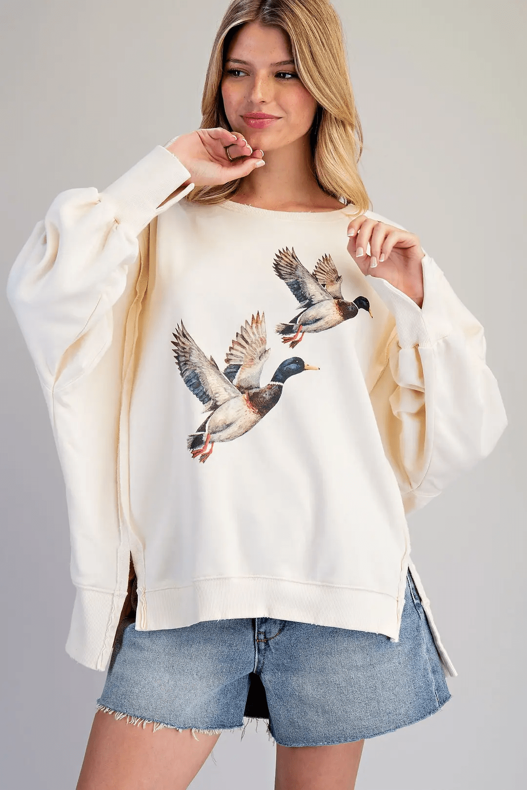 Washed Mallard Graphic Sweatshirt - The Bronze Butterfly