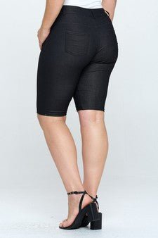 Women's 5 Pocket Classic Bermuda Shorts - Plus Size - The Bronze Butterfly