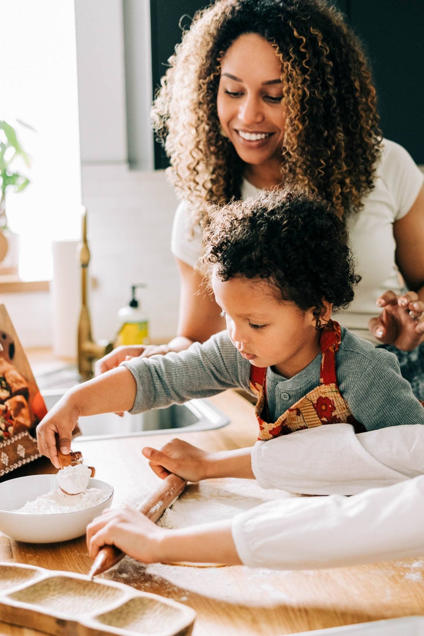 Wood Measuring Spoons - Handcarved - The Bronze Butterfly