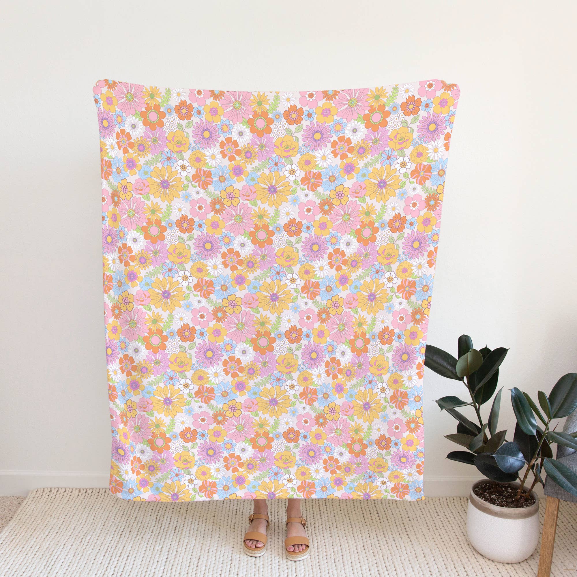 Adult Throw Minky Blanket - Retro Floral - The Bronze Butterfly