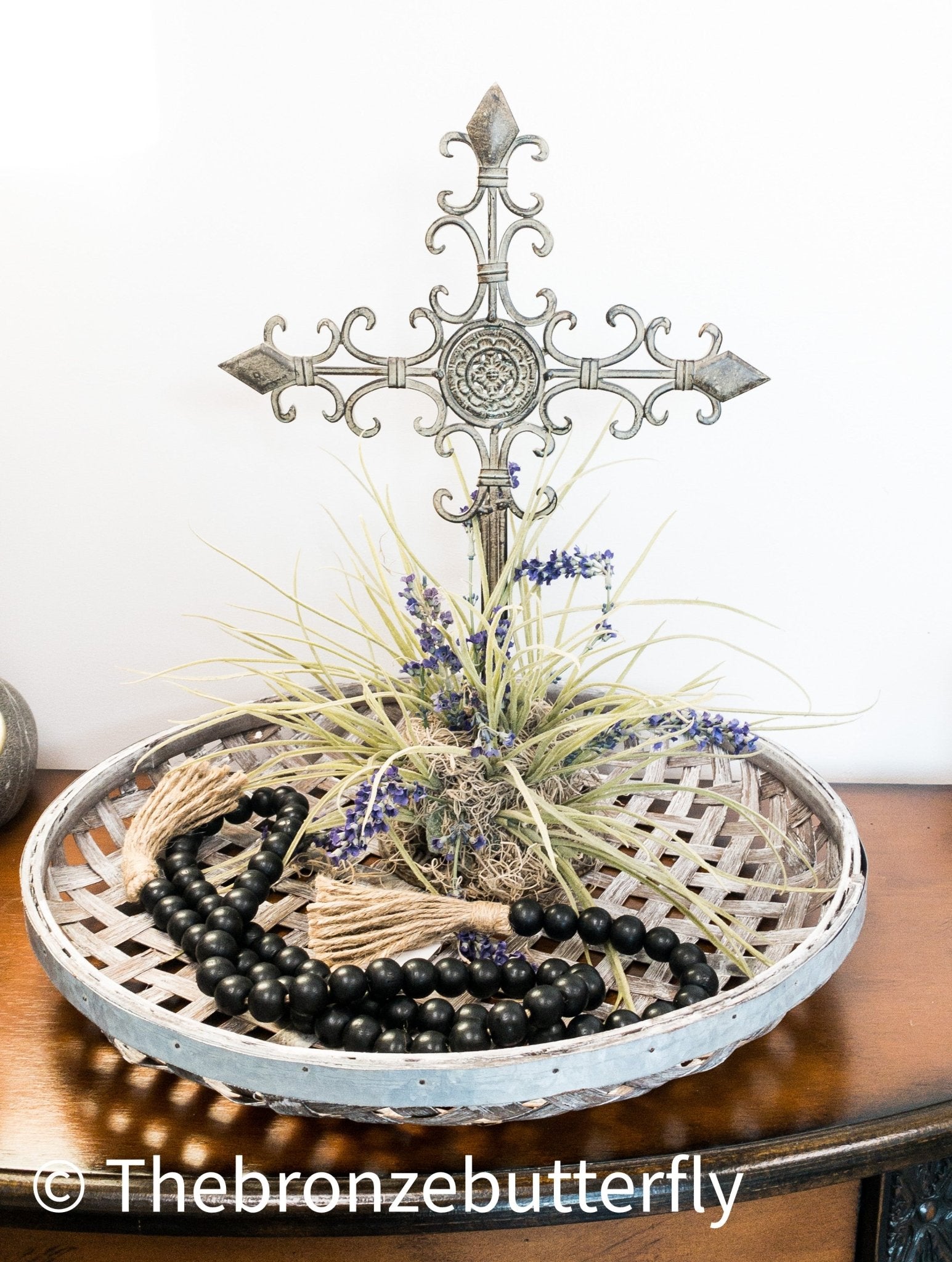 Round Lattice Tobacco Baskets - The Bronze Butterfly